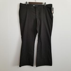 NWT Dickies Women's Black Boot Cut Work Pants sz20